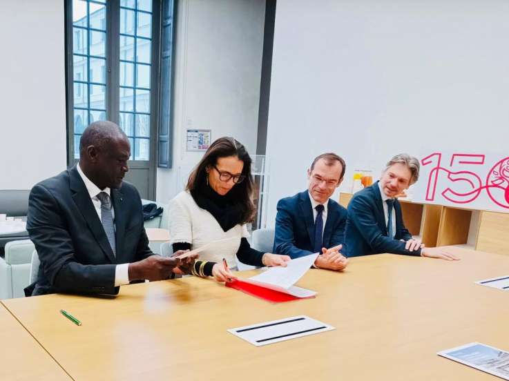 Signature d’un accord-cadre de coopération entre  le Campus Franco-Sénégalais et Sciences Po Paris